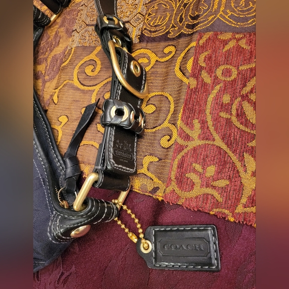 PRICE FIRM - Black Signature COACH Handbag & Wristlet Wallet, circ. 2007 - Picture 7 of 14